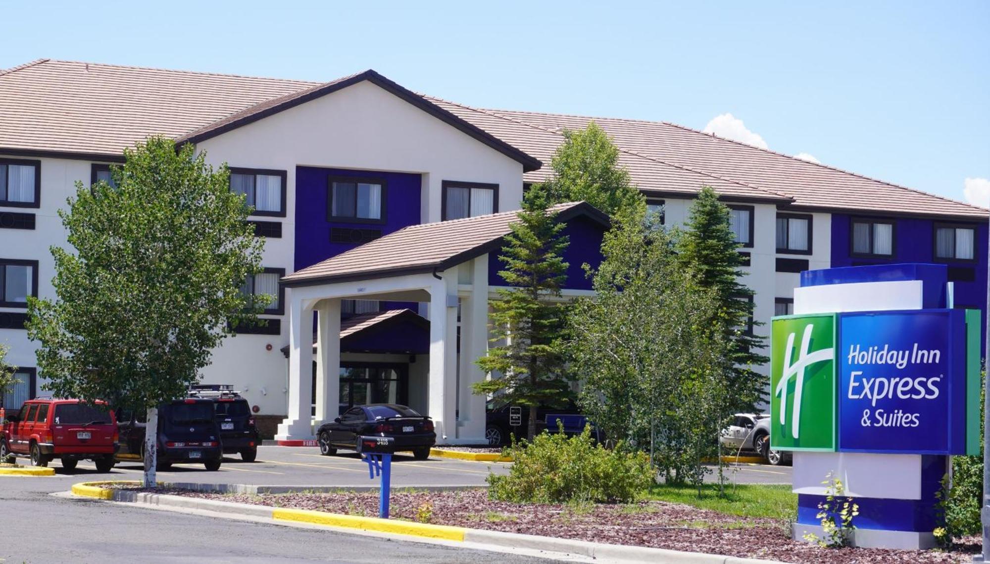 Holiday Inn Express & Suites Alamosa, An Ihg Hotel Exterior photo